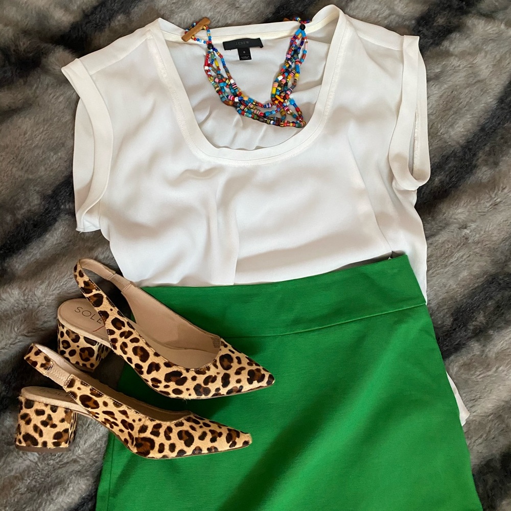 Effortless basic white J.Crew blouse, short sleeve